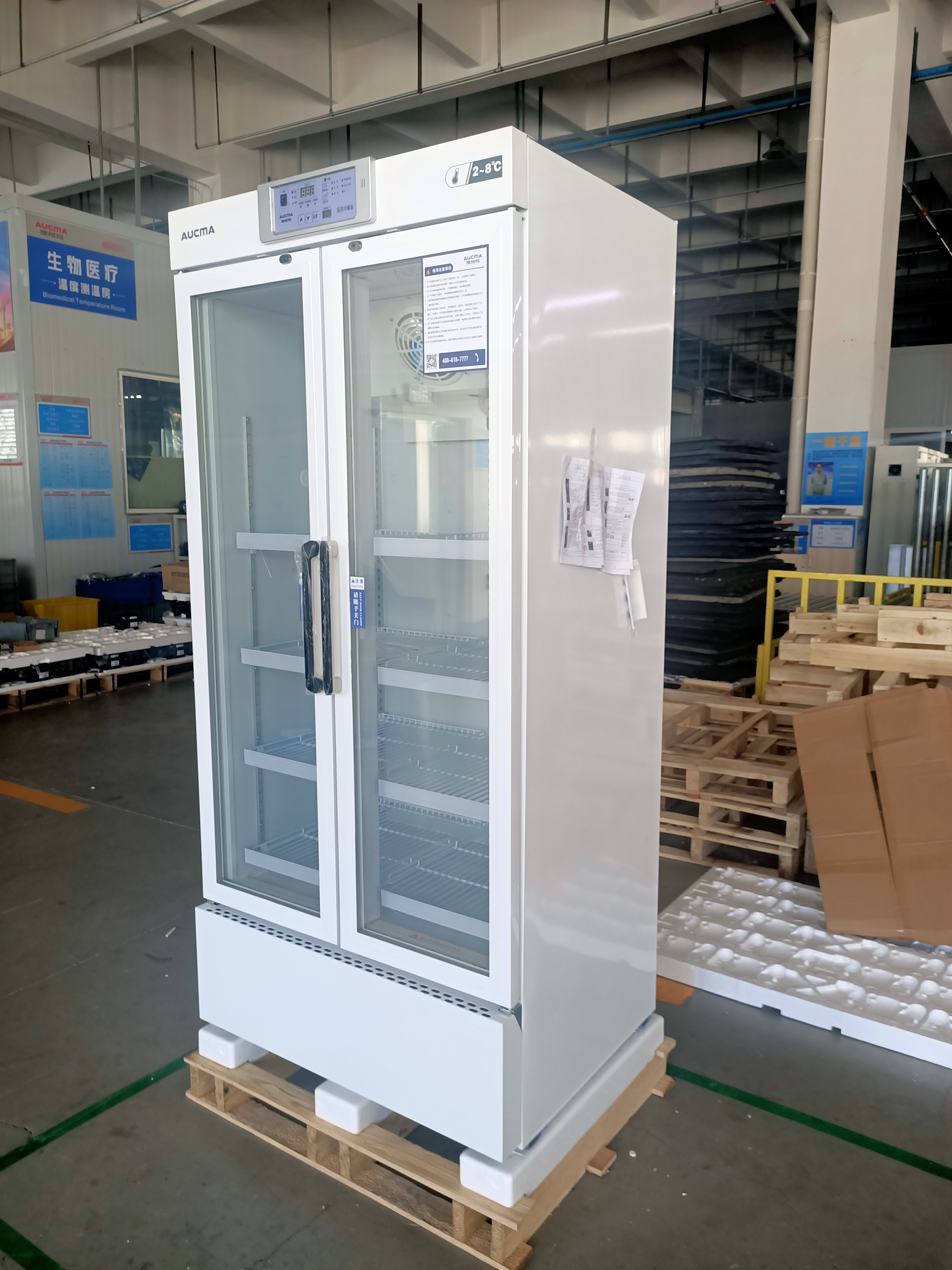 YC-626 2-8℃ 626L Forced Air Cooling System China Pharmacy Refrigerator